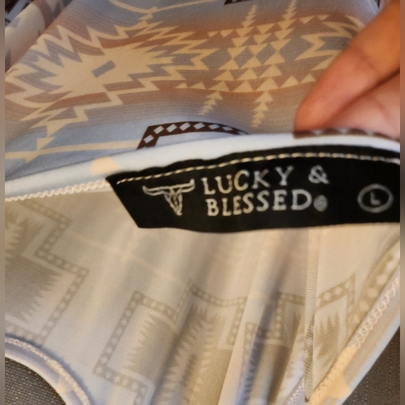 Aztec Light Pattern Mini dress Size Large - Picture 8 of 9